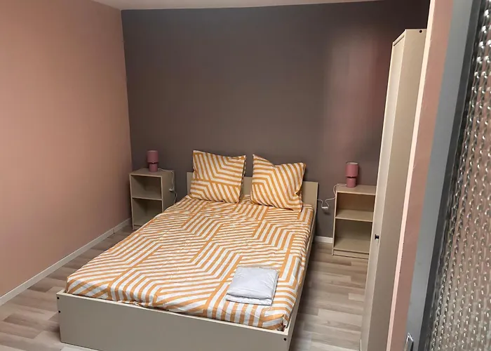 Charmante Maisonnette Entre Bordeaux Et Saint Emilion