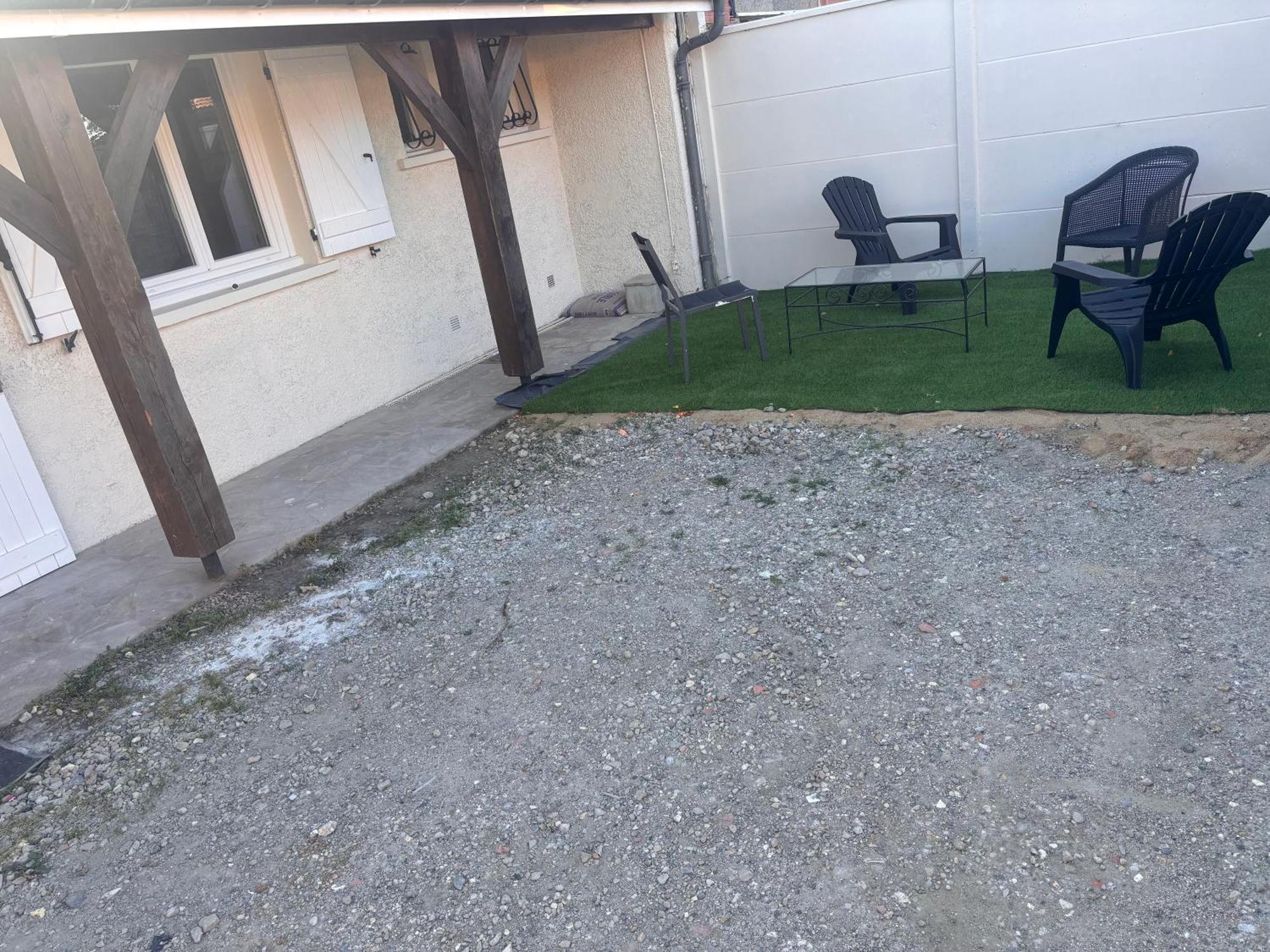 Holiday home Charmante Maisonnette Entre Bordeaux Et Saint Emilion